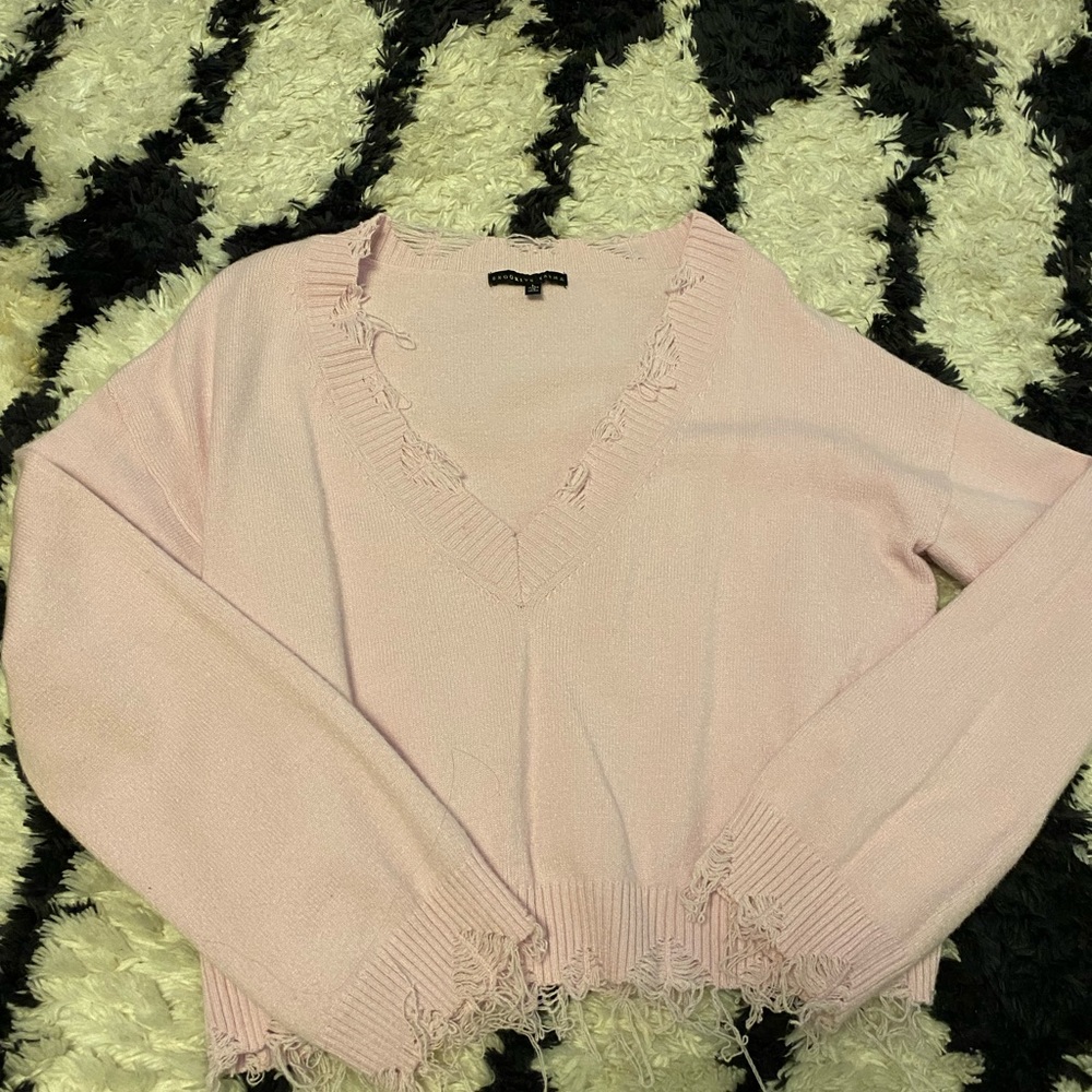 Such a comfy light sweater!!!